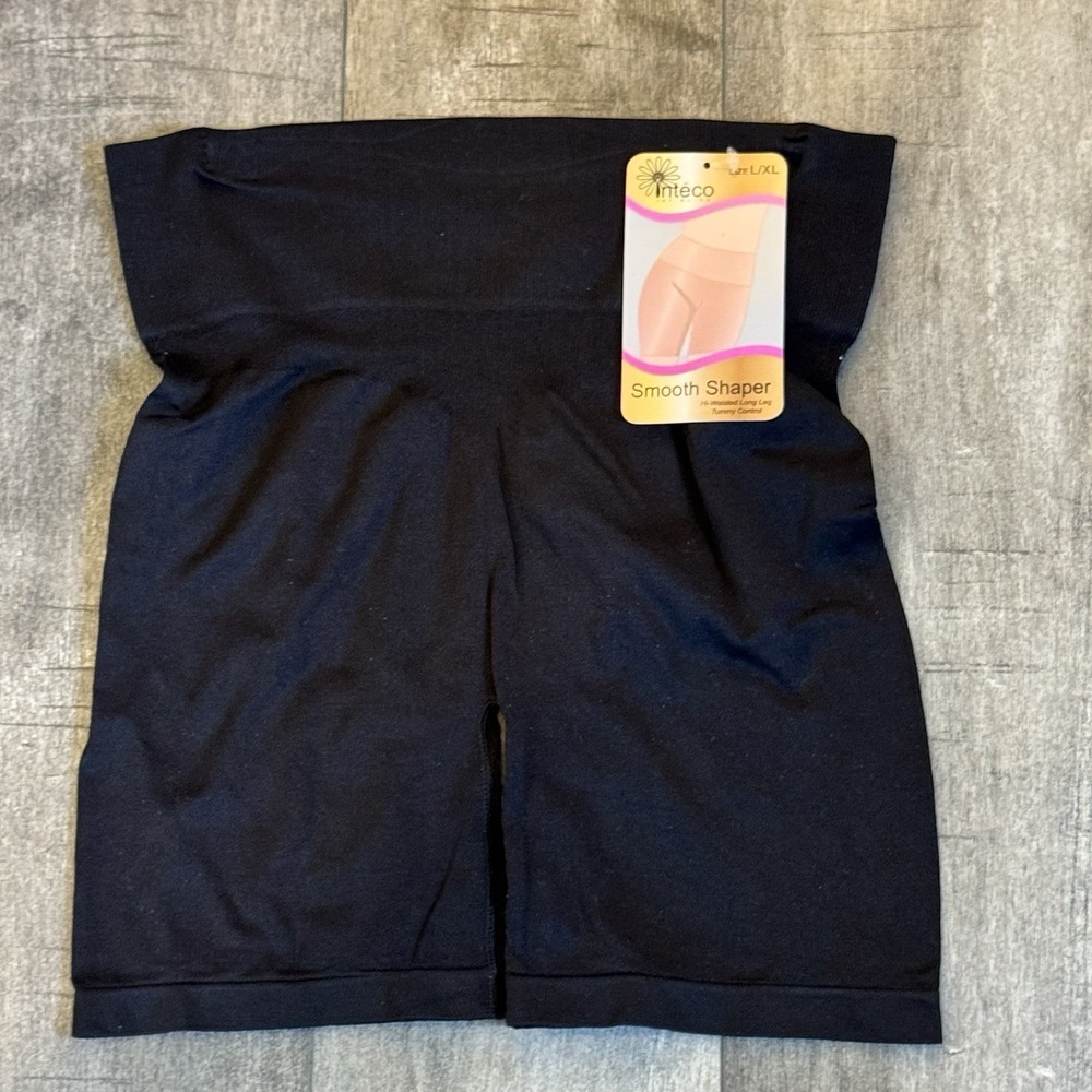 NWT‎ Inteco Shape-wear Size S/M In black
